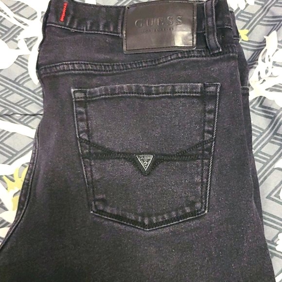 Jeans - Picture 3 of 4